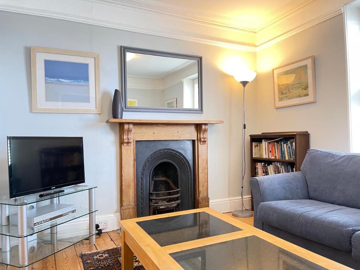 37 Trenwith Place, Charming Family Home & Garden! St Ives  Luaran gambar