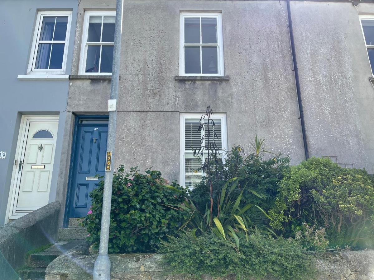 37 Trenwith Place, Charming Family Home & Garden! St Ives  Luaran gambar