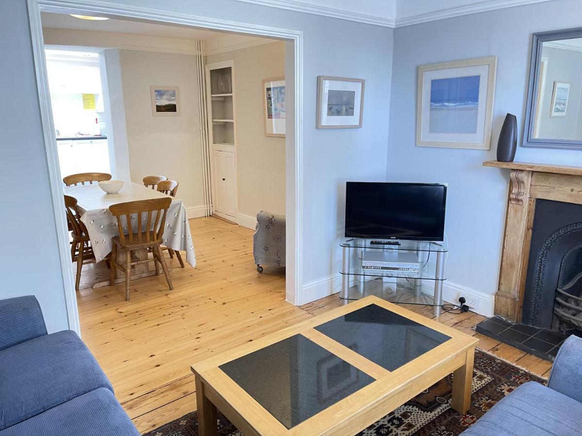 37 Trenwith Place, Charming Family Home & Garden! St Ives  Luaran gambar